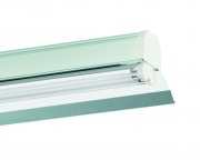  LINIA gyorsszerel�s� l�mpatestrendszer, 2x49W-os f�nycs�ves l�mpatest egys�g alum�niumb�l k�sz�lt keskenyen sug�rz� f�nyterel�vel, elektronikus el�t�ttel, 5 eresen el�vezet�kelt tart�s�nnel, f�nyforr�s n�lk�l